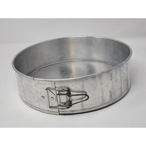 Vintage Unmarked Locking Removable Bottom 10" Round Cake Pan‎